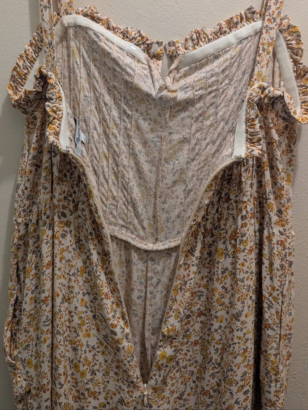 Madewell Pintuck Cami Jumpsuit in Blossoming Vines Floral Wide Leg - 8 - Picture 11 of 16